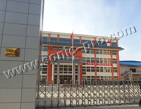 河南省登封市初级中学报告厅